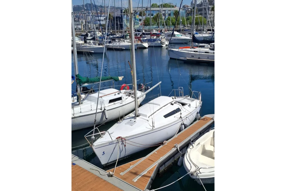 BoatPhoto.coverAlt