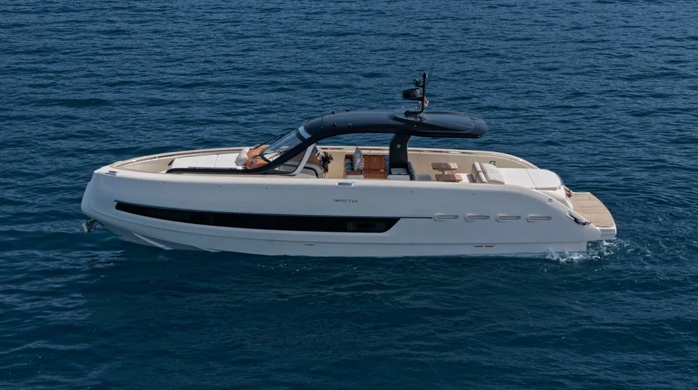 2023 INVICTUS 460TT for sale in Tivat, Montenegro, photo 2 of 5