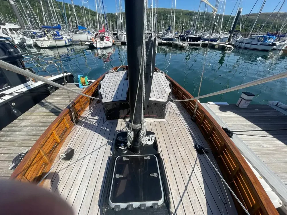 BoatPhoto.alt