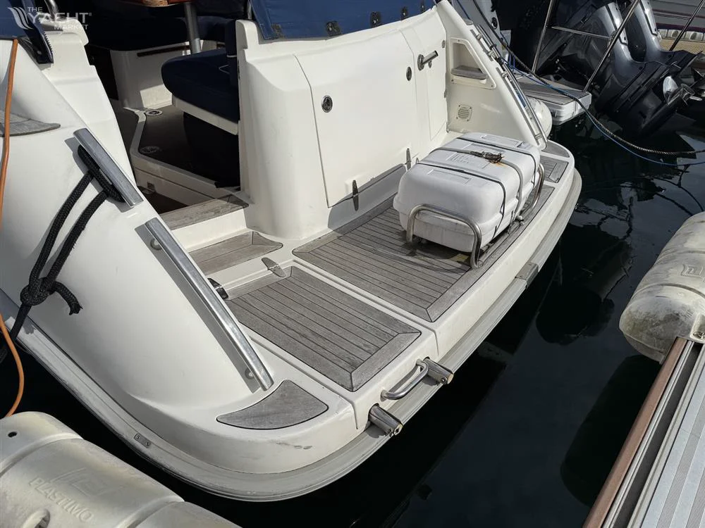 BoatPhoto.alt