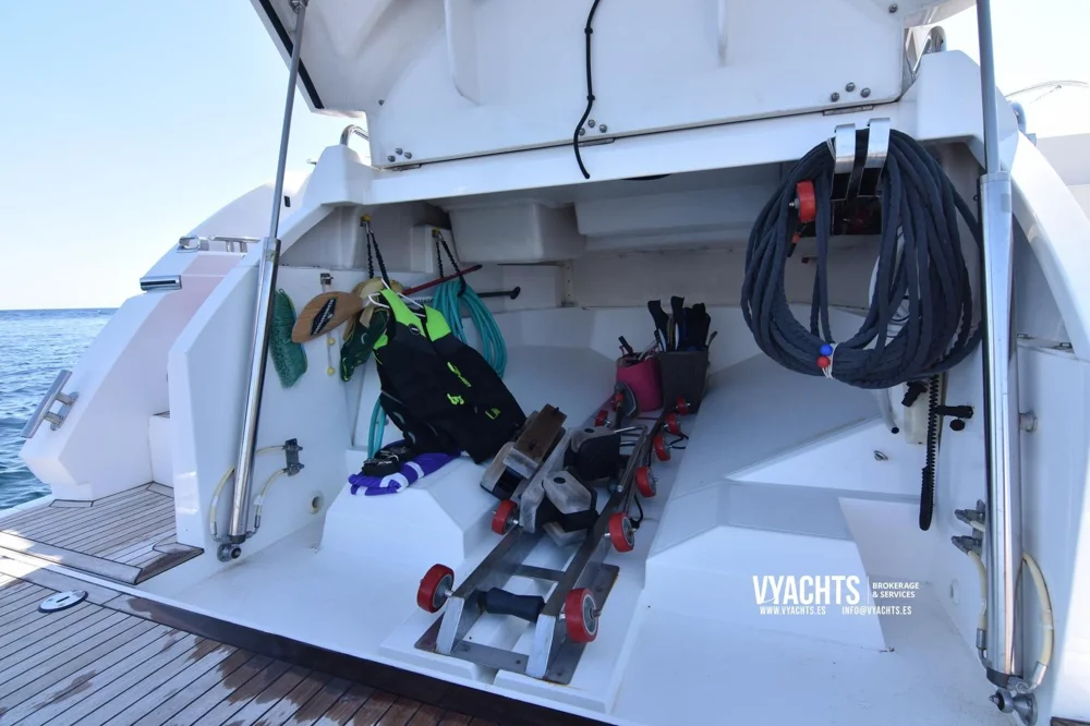BoatPhoto.alt