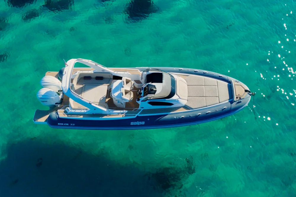 BoatPhoto.alt