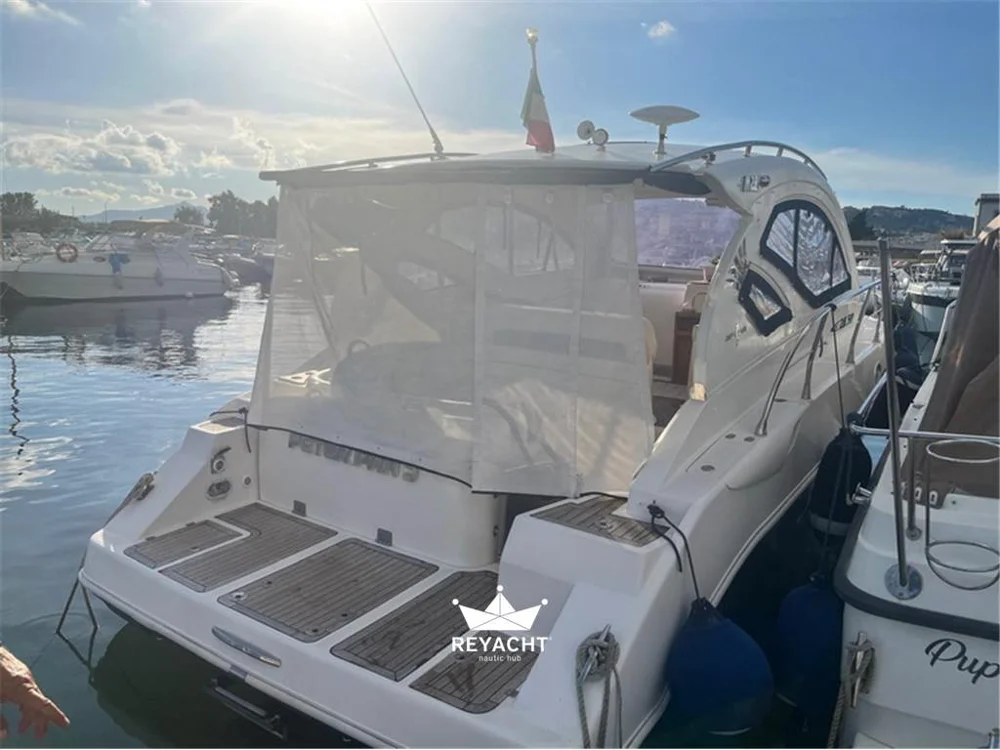 BoatPhoto.alt