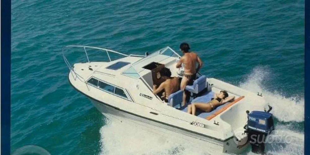 BoatPhoto.coverAlt