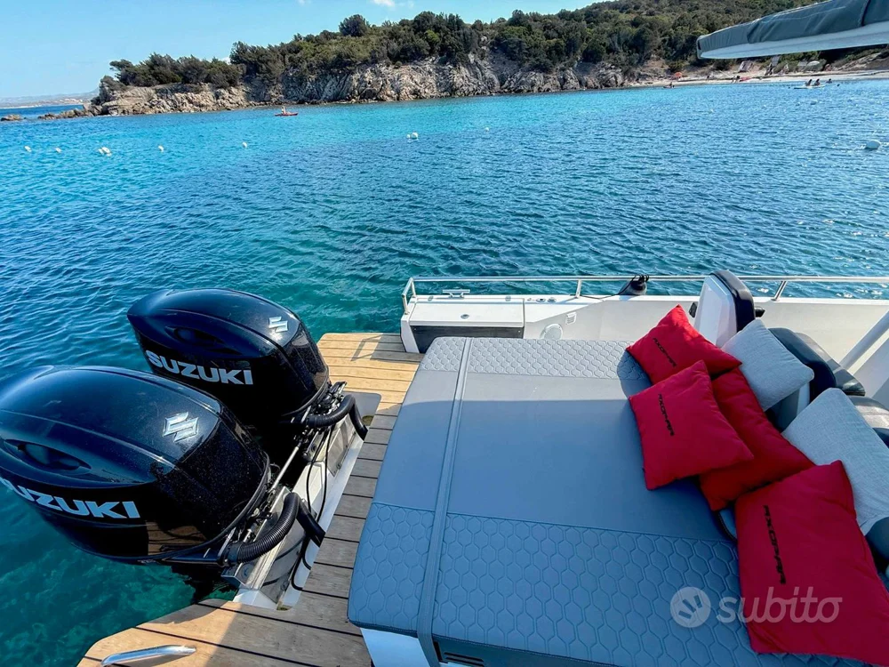 BoatPhoto.alt