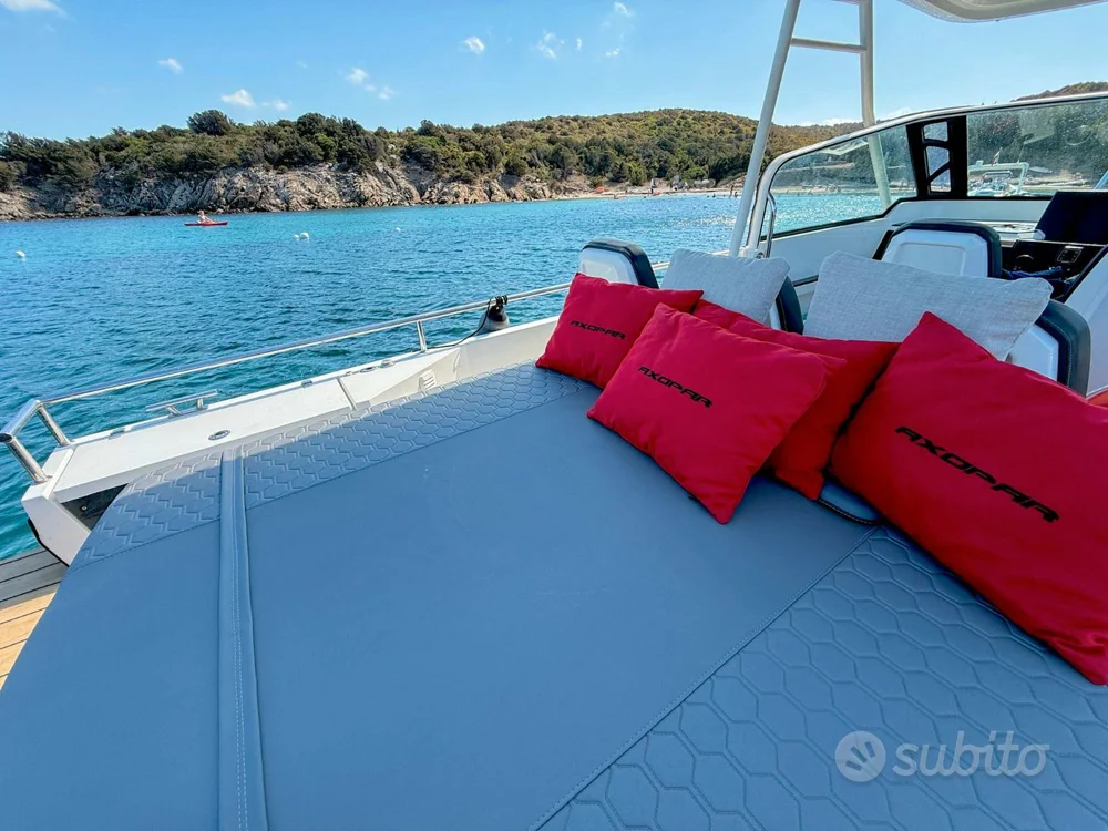 BoatPhoto.alt