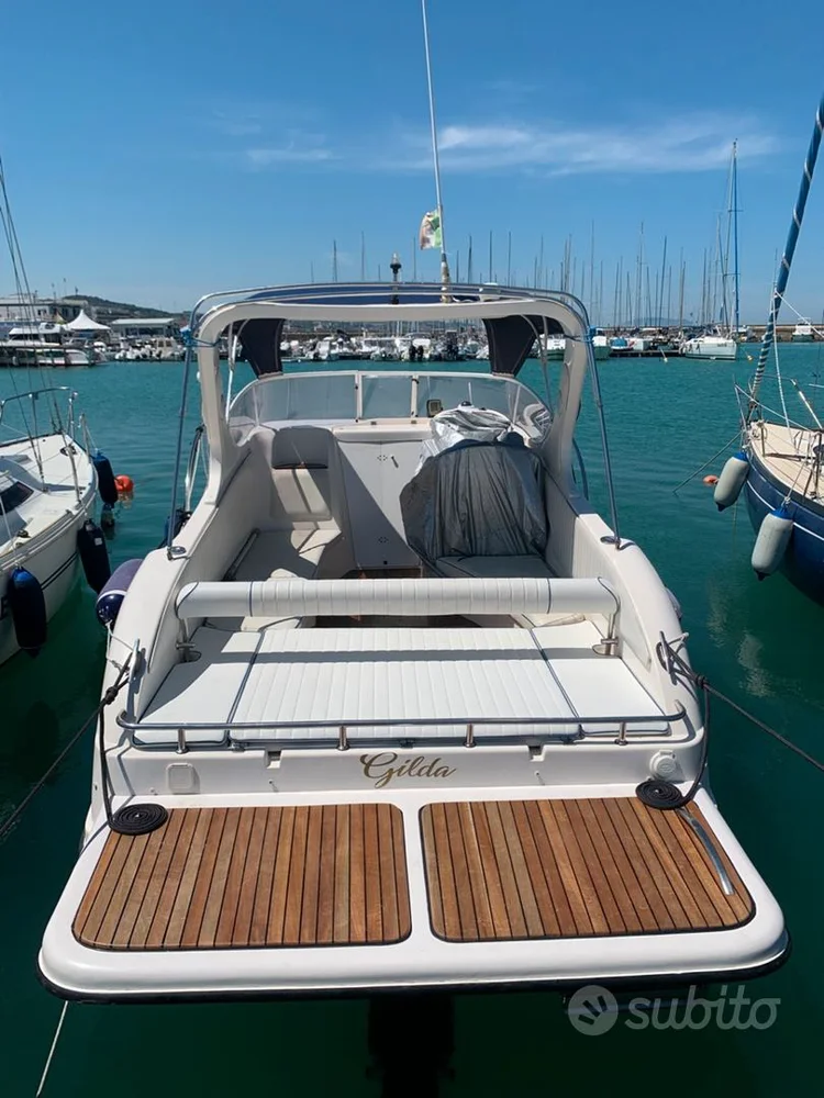 BoatPhoto.alt