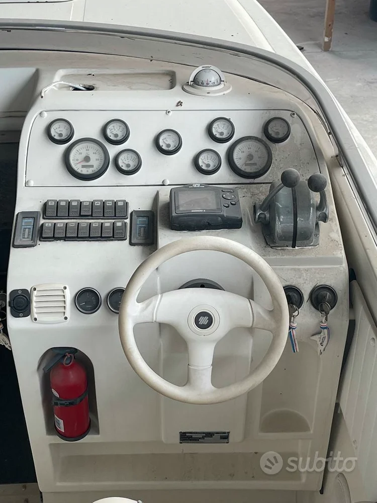 BoatPhoto.alt