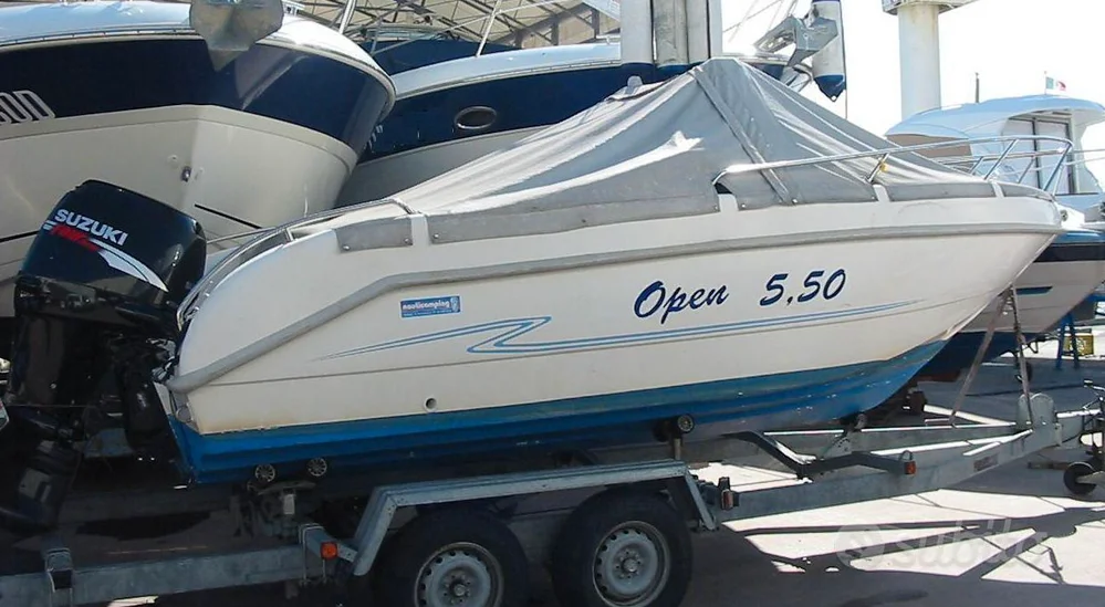 BoatPhoto.coverAlt