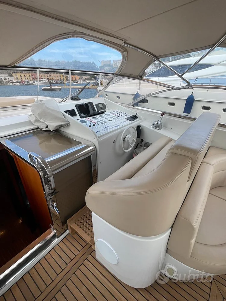 BoatPhoto.alt