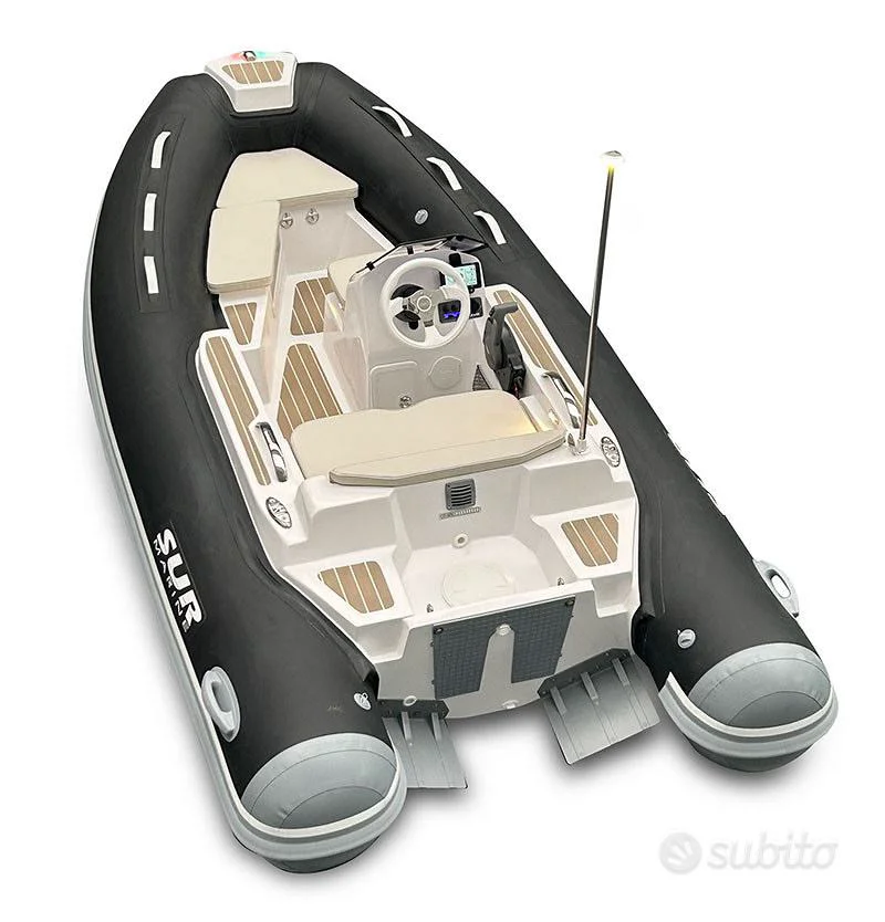 BoatPhoto.alt