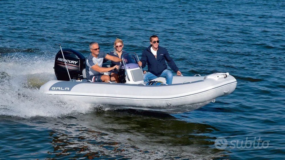 BoatPhoto.coverAlt