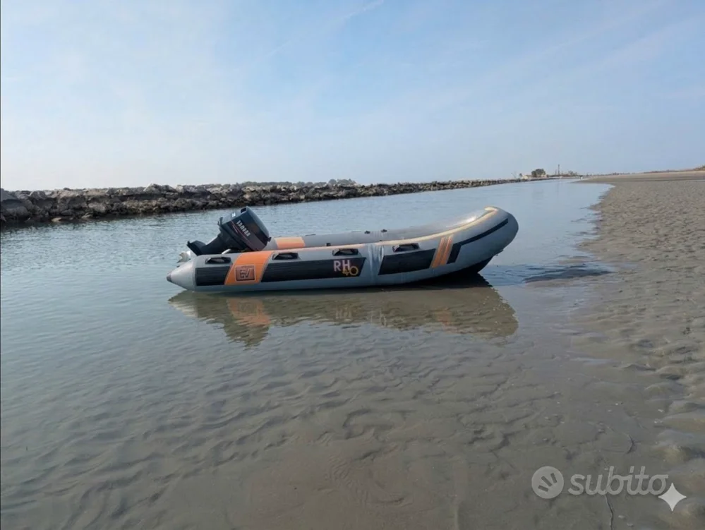 BoatPhoto.alt