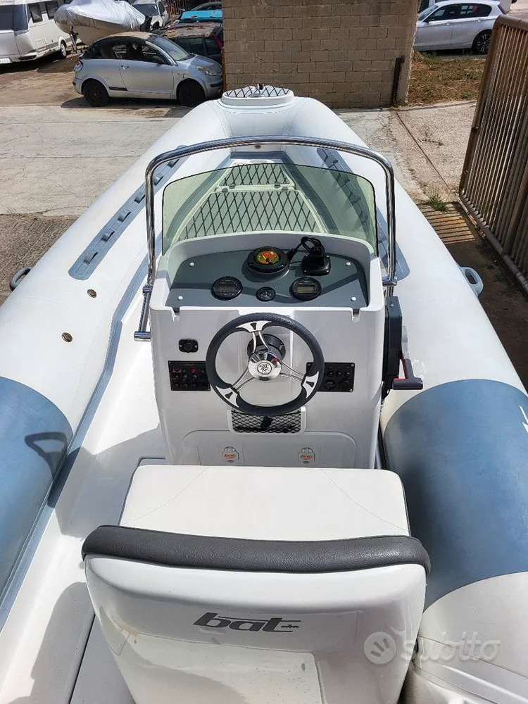 BoatPhoto.alt