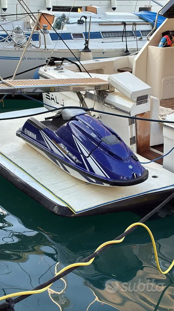 BoatPhoto.alt