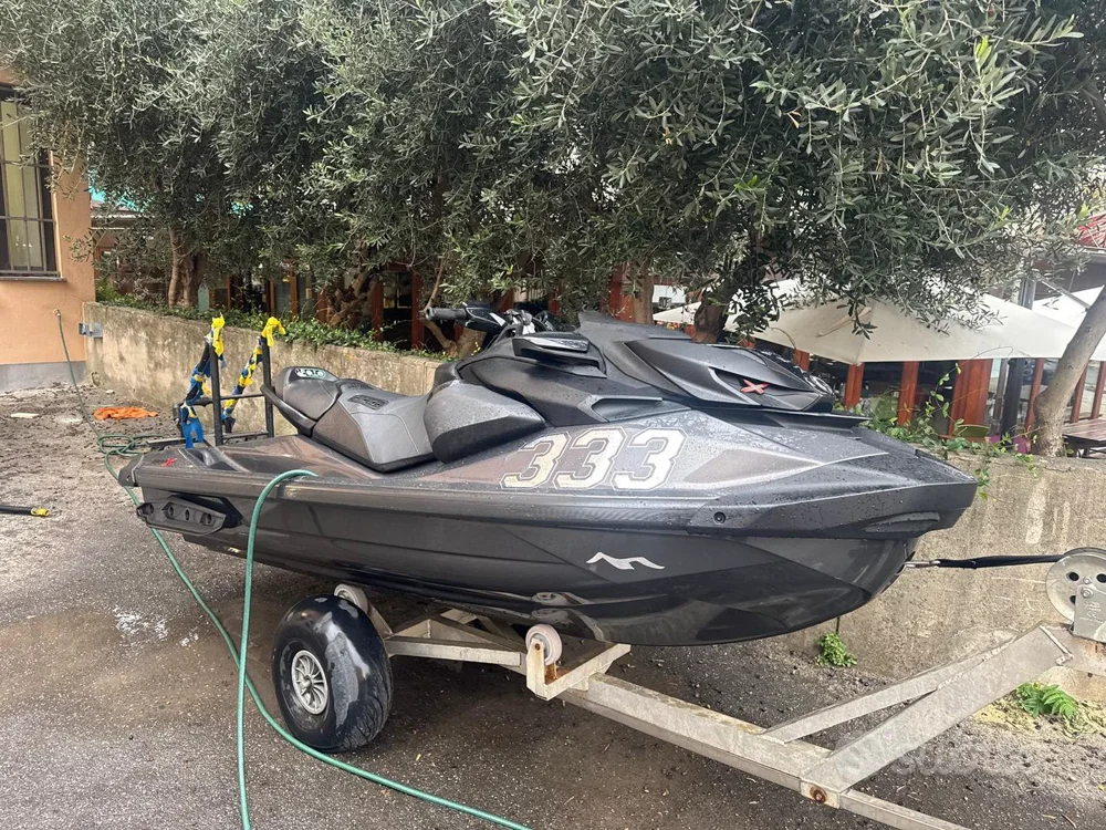 Moto d'acqua SeaDoo Rxpx 2022 50h for sale in Genova, Italy, photo 1 of 4