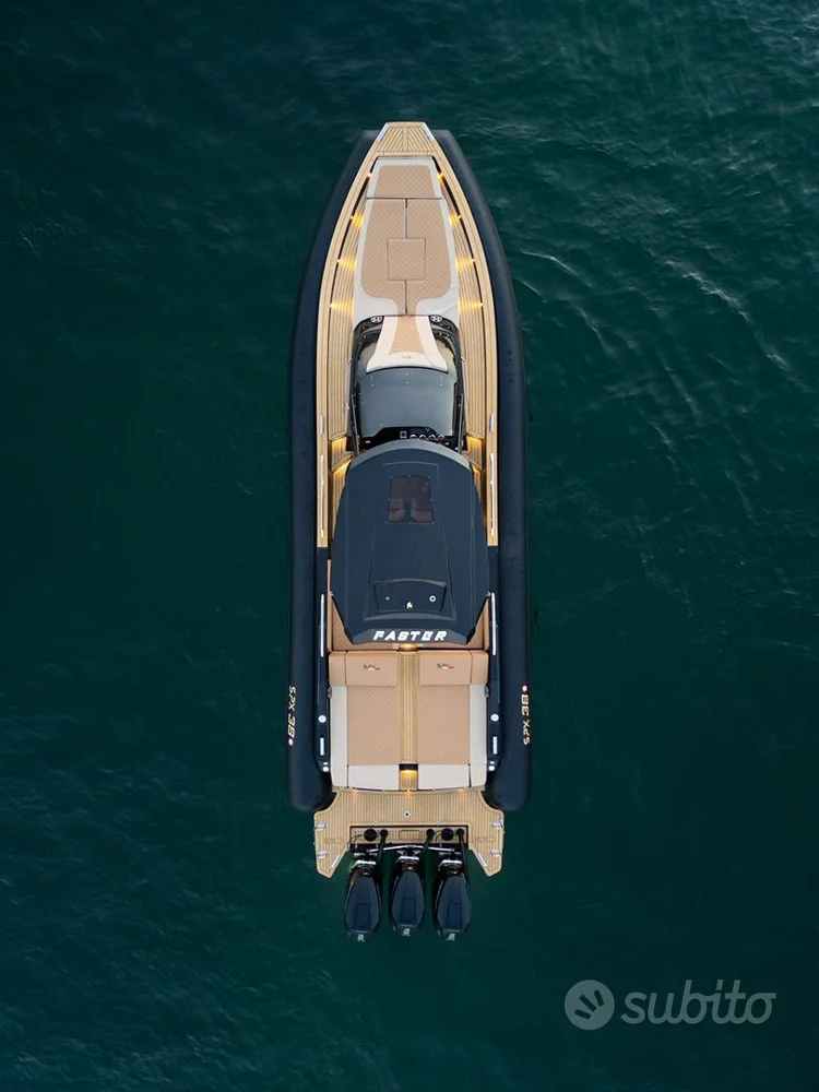 BoatPhoto.alt