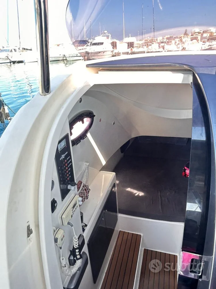 BoatPhoto.alt