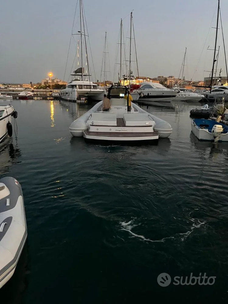 BoatPhoto.alt