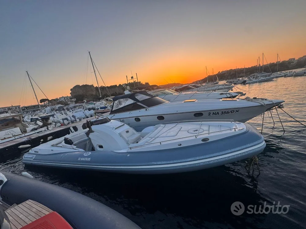 BoatPhoto.alt