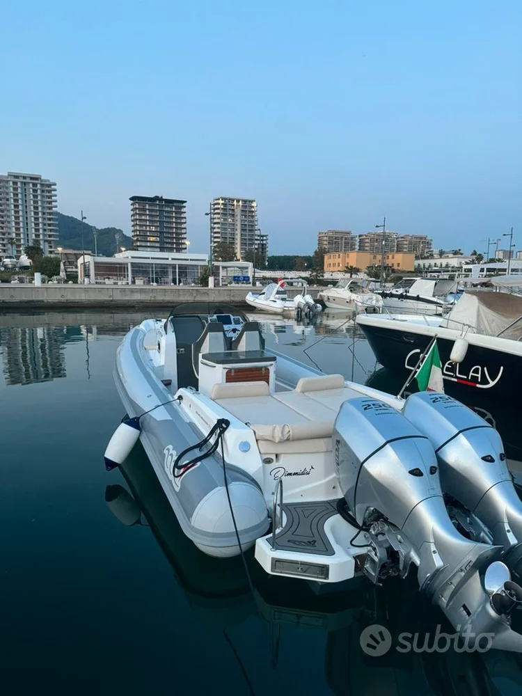 BoatPhoto.alt