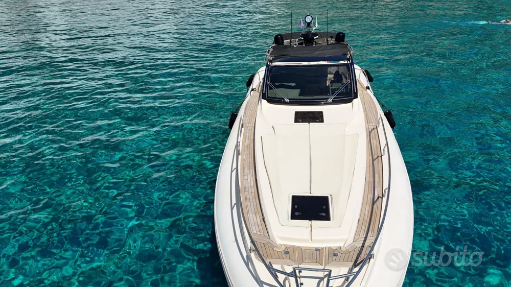 BoatPhoto.alt