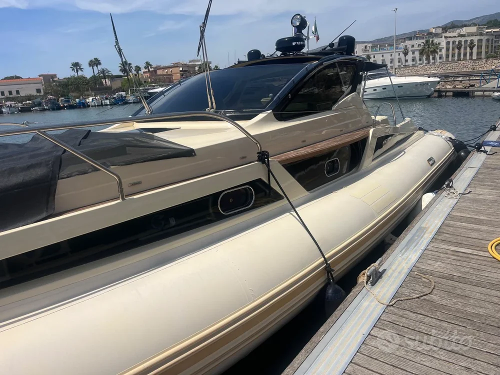BoatPhoto.alt