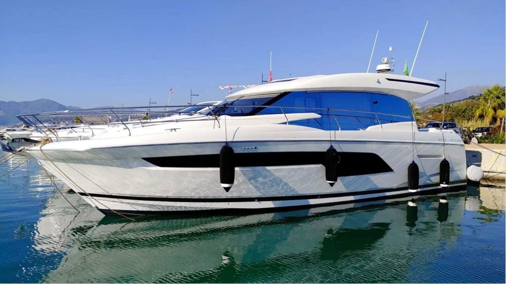 BoatPhoto.alt