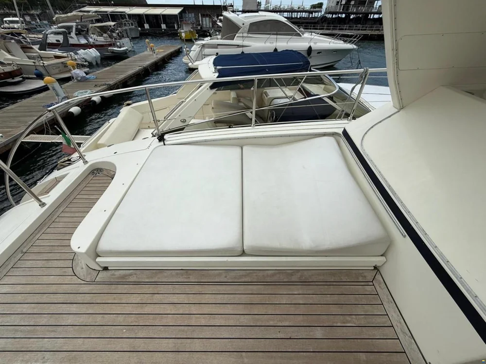 BoatPhoto.alt