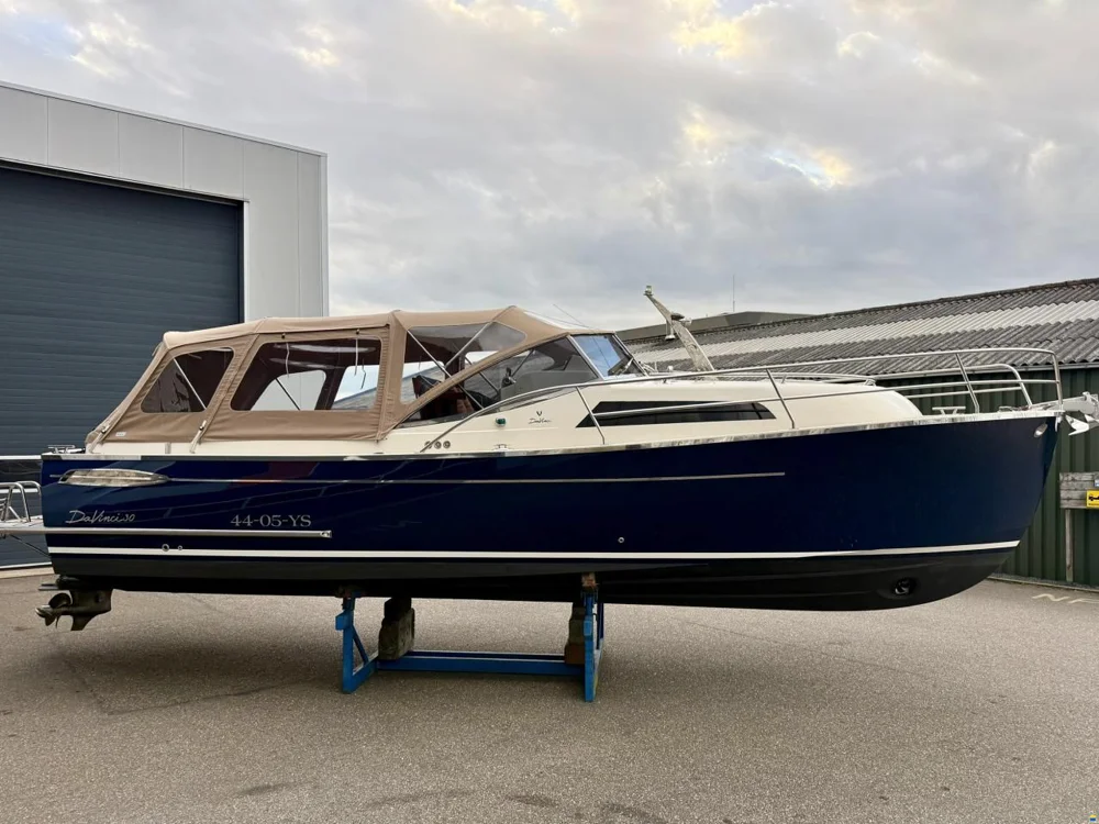 BoatPhoto.alt