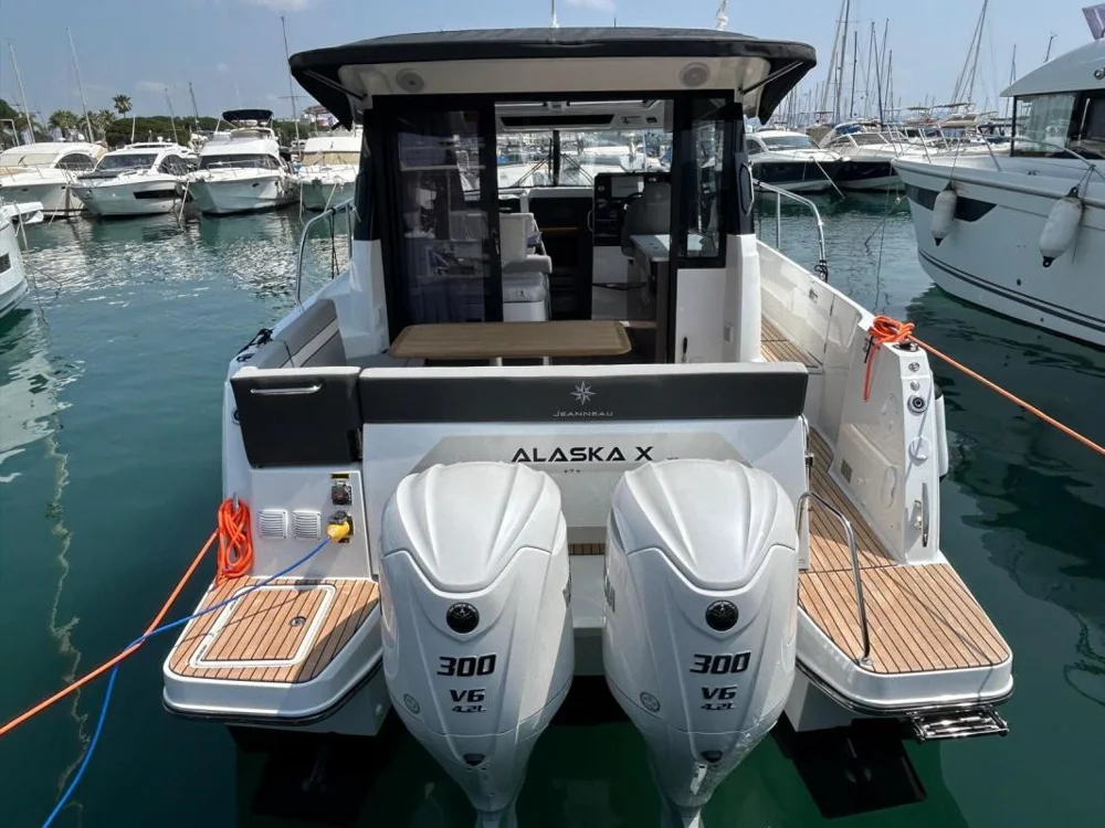 BoatPhoto.alt