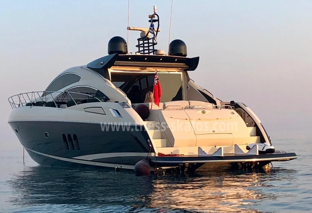 BoatPhoto.alt