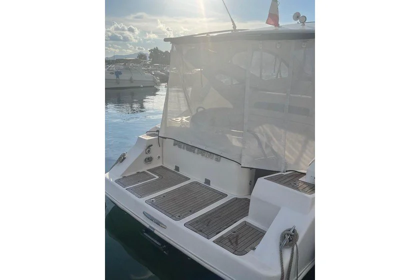 BoatPhoto.alt
