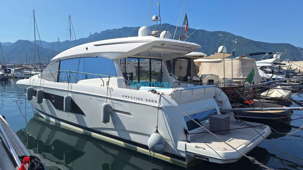 BoatPhoto.alt