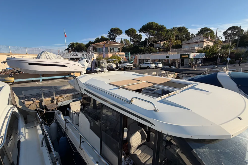 BoatPhoto.alt