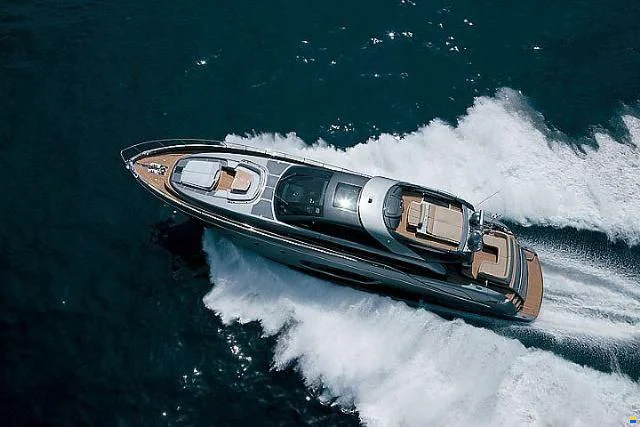 BoatPhoto.alt