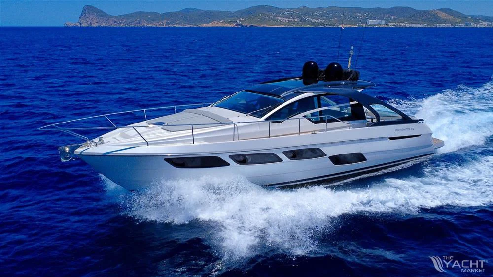 BoatPhoto.coverAlt