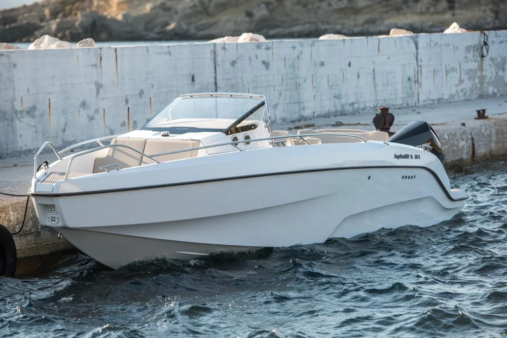 BoatPhoto.alt