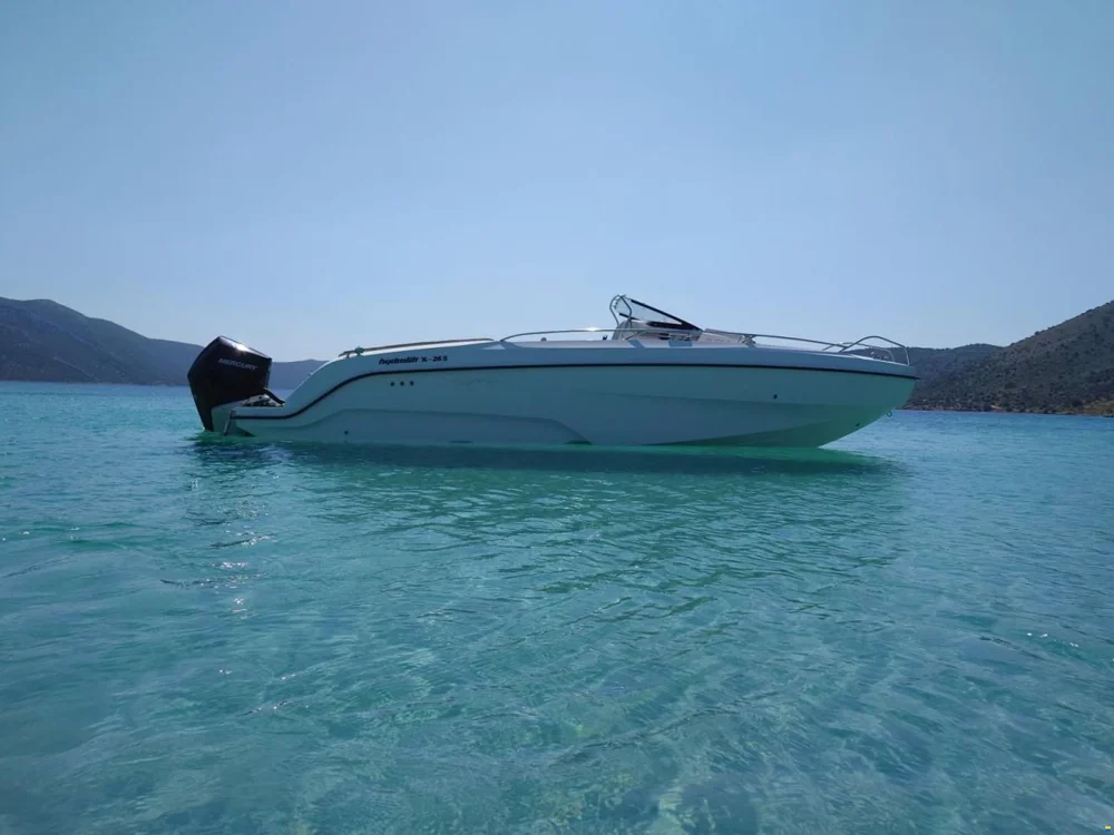 BoatPhoto.alt