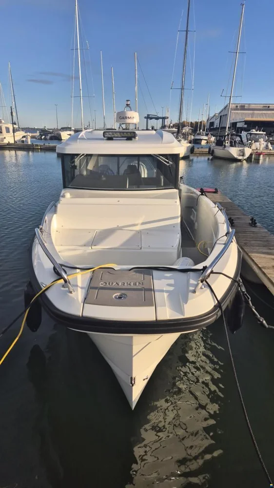BoatPhoto.coverAlt