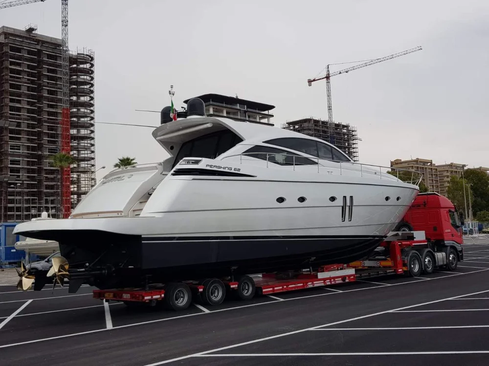 BoatPhoto.coverAlt