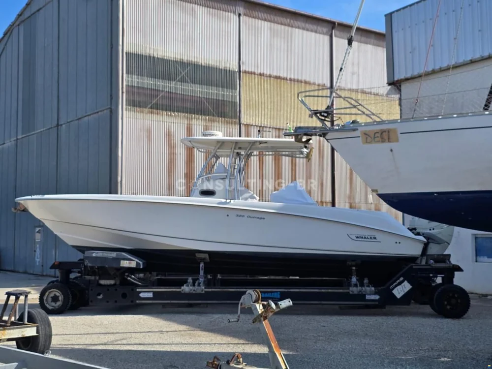 BoatPhoto.coverAlt