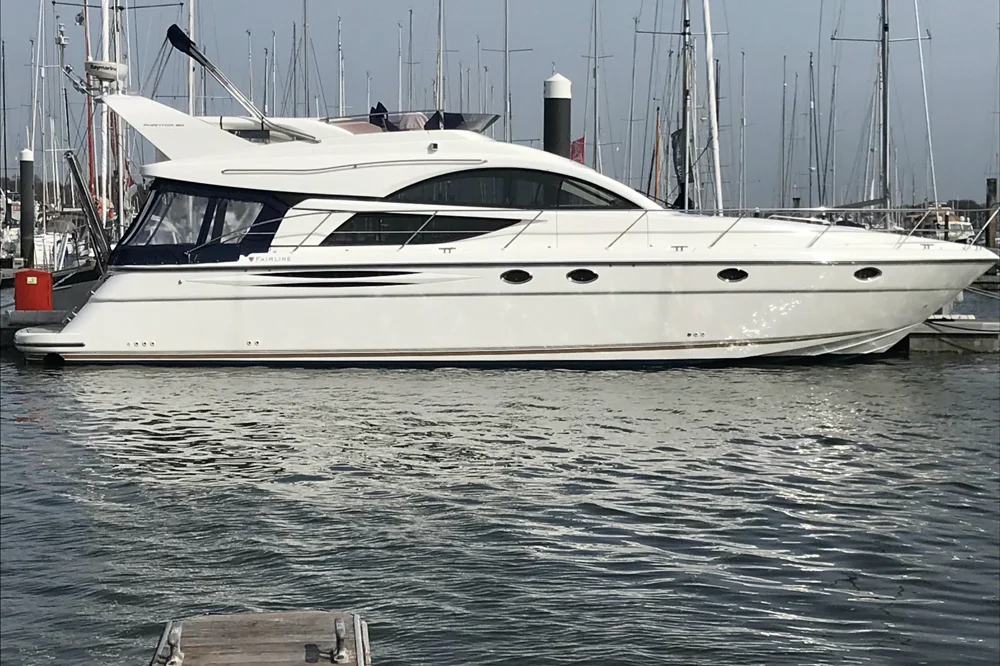 BoatPhoto.coverAlt