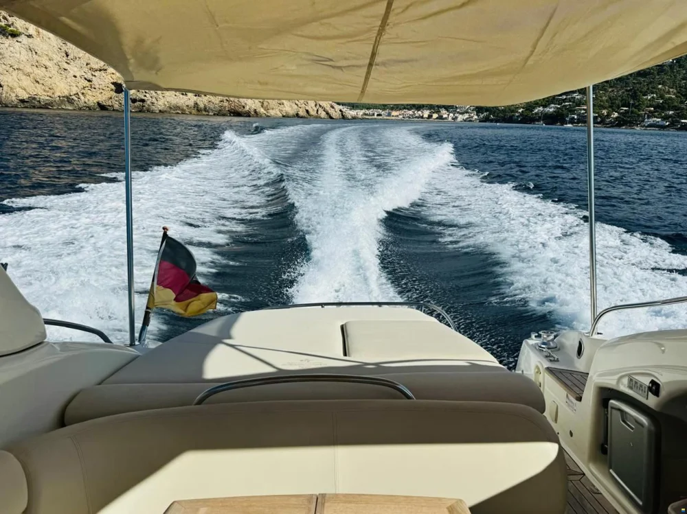 BoatPhoto.alt