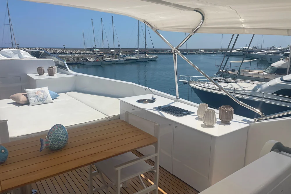2009 CNT CASTAGNOLA Castagnola 24 for sale in Varazze, Italy, photo 4 of 5