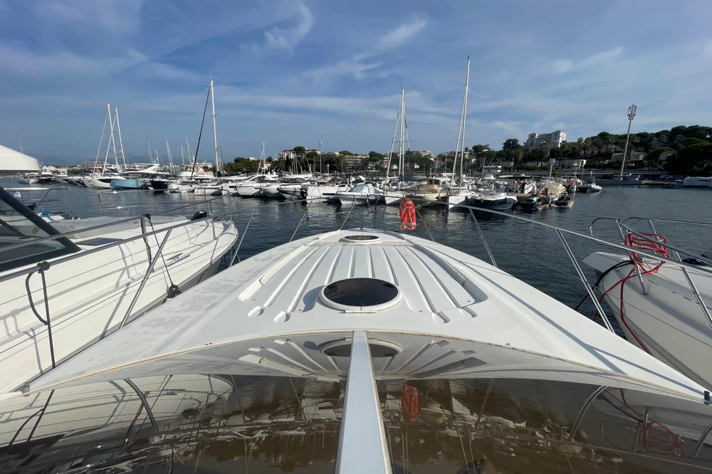 BoatPhoto.alt
