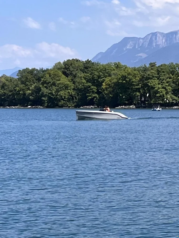 BoatPhoto.coverAlt