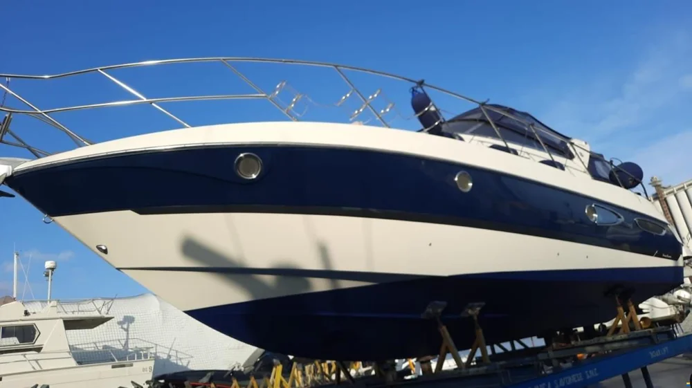 BoatPhoto.coverAlt