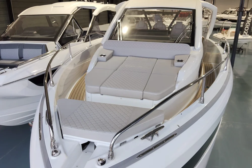 BoatPhoto.alt