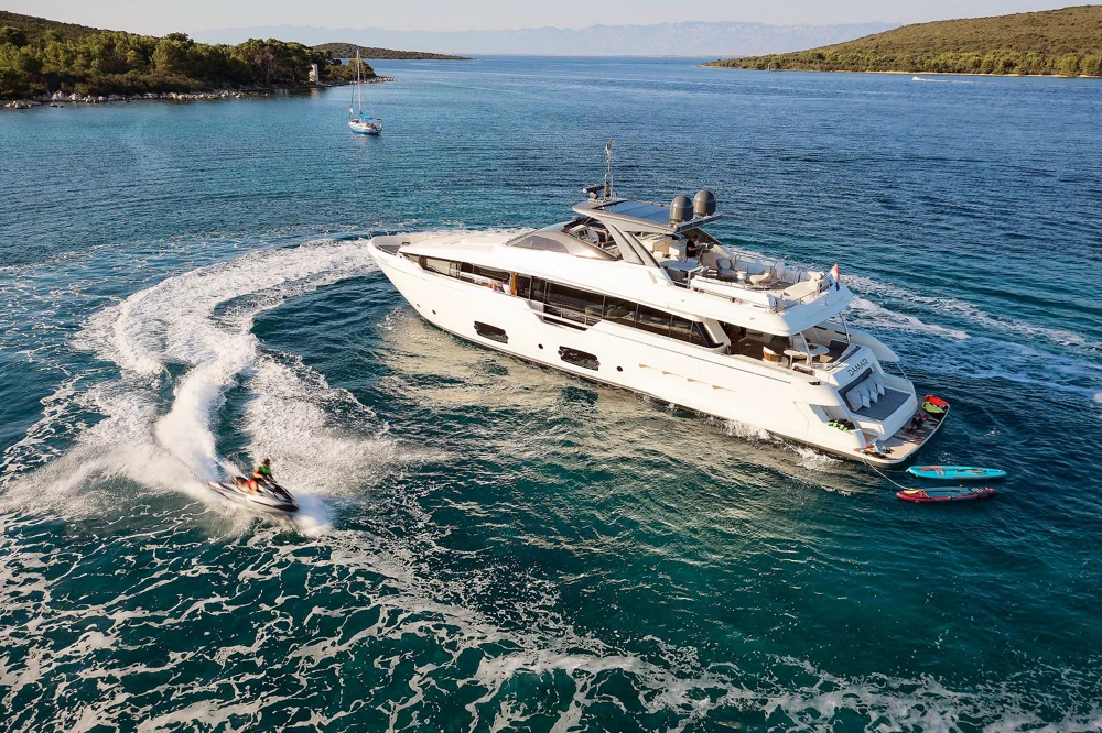 2019 FERRETTI 960 for sale in Zadar, Croatia, photo 3 of 5